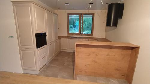 1b43da97-5144-472c-afe8-1fbfd82c2889