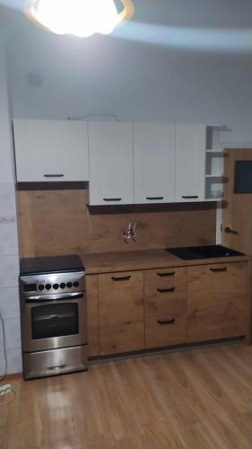 2a8f13e5-14e8-4640-8af0-fbb042f32c8c