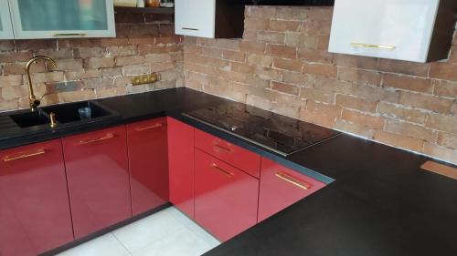 3b117d07-7183-4d53-b2f8-5b0fae101c2a