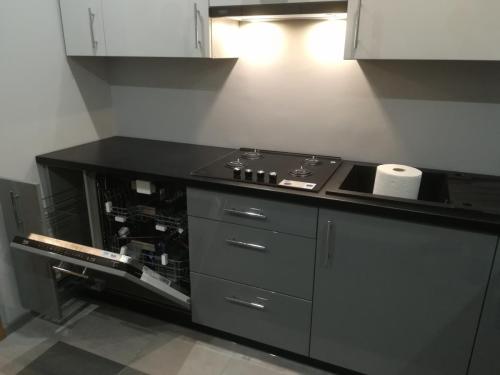 47685504_218160819075206_1002797743183233024_n