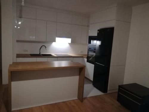 51066325_232435014311004_6424874868377911296_n