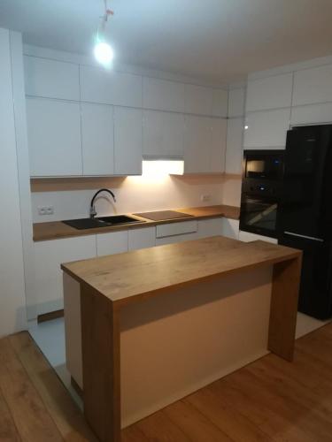 51567815_241376363445077_8927651005810606080_n