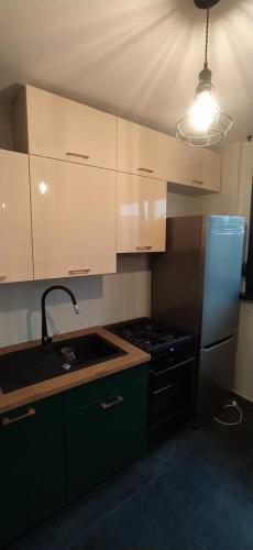 53a0f332-f54a-4960-b99a-cbf47a0a2034