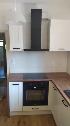 637a0b89-3d74-42a5-a6d9-f393000ebe3b