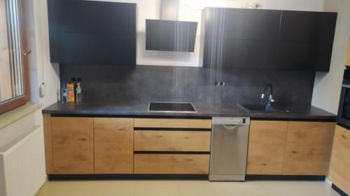 66277b51-148e-41fb-8108-c303e0918e95