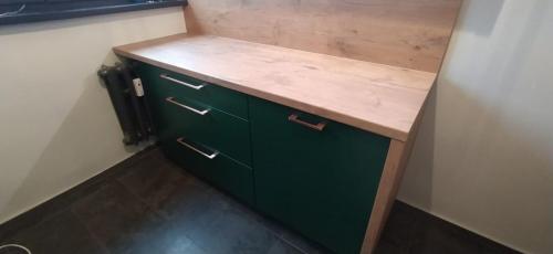 690712d2-10da-4635-9d1a-f10b5e6b1a63