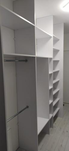 9e2ce1d0-8893-4294-b695-62d22c159491