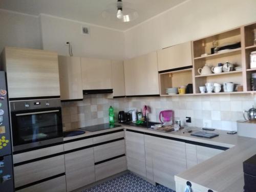 a3894de6-8983-46af-bb83-7613500e1bef