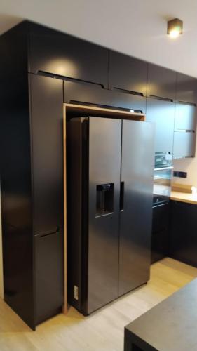 aaf59b4e-6bd9-43eb-982a-35452f1e87d7