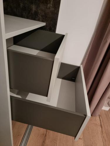 afbdd50c-27ce-4dab-8b20-5688eee689c0