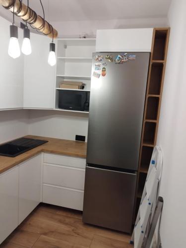 b26186b9-d68b-4521-b18a-bf4ce3c1f290