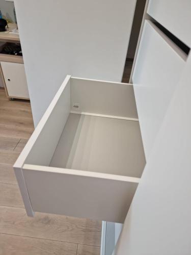 c1f11a25-b1c4-4056-9bd0-c0f73fca4c7e