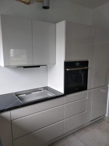 c4c384d5-3b8c-4b83-a5aa-3c447b0c2c35