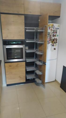 c6ccf392-f577-4651-ad54-85faae29adea