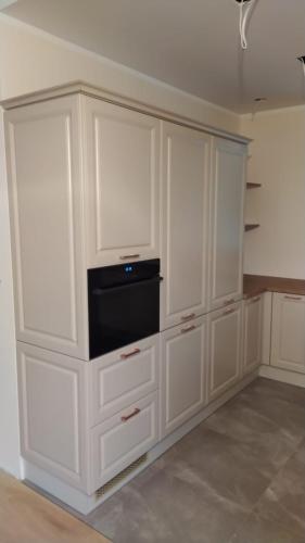 c9d389d8-2f38-467c-a9b0-c1c544e17d45