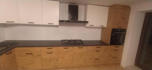 fc1ac4c6-2222-4f34-9721-481357bea21e